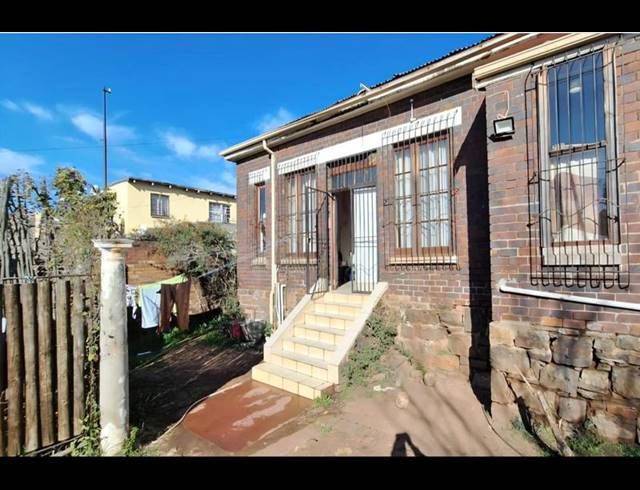 5 BEDROOM HOUSE FOR SALE IN KENSINGTON